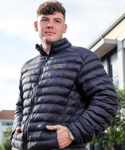 SU Puffer Jacket Black Mens