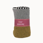 SU Knit Wrap Scarf Black/Gold